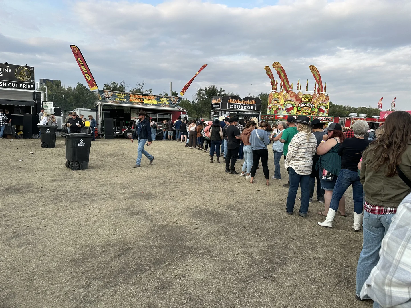 Long customer line at The Gravy Train at a rodeo