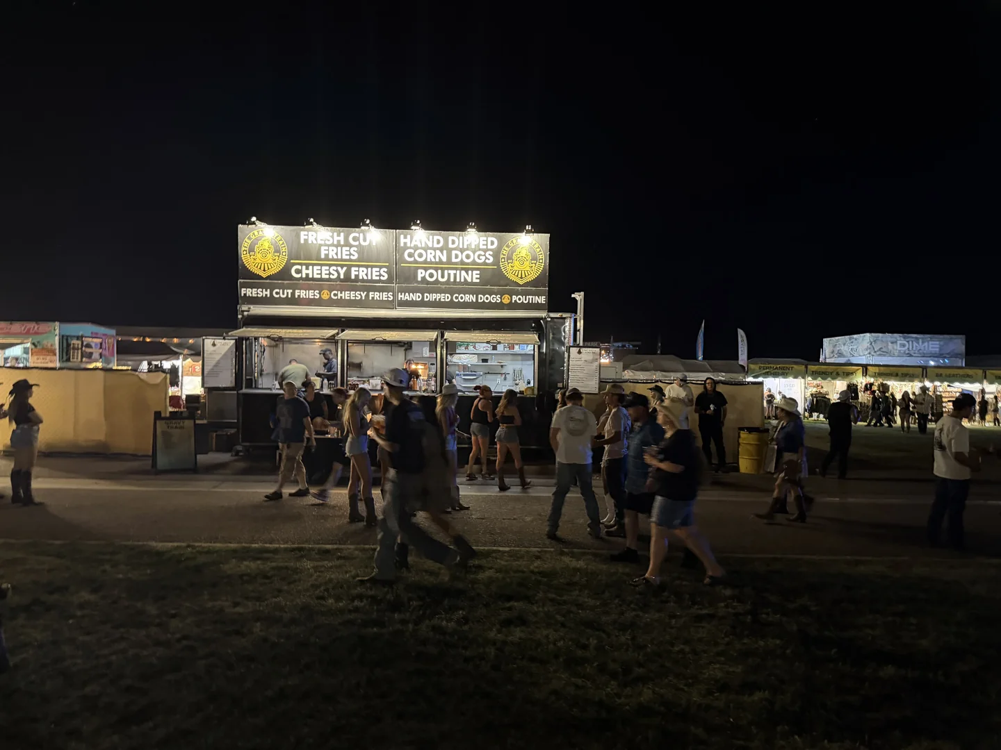 The Gravy Train serving a western crowd at night